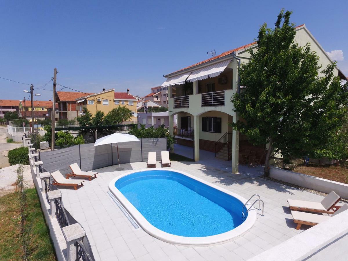 Hacienda Mia With Pool And Yacuzzi, Free Parking Villa Zadar Phòng bức ảnh