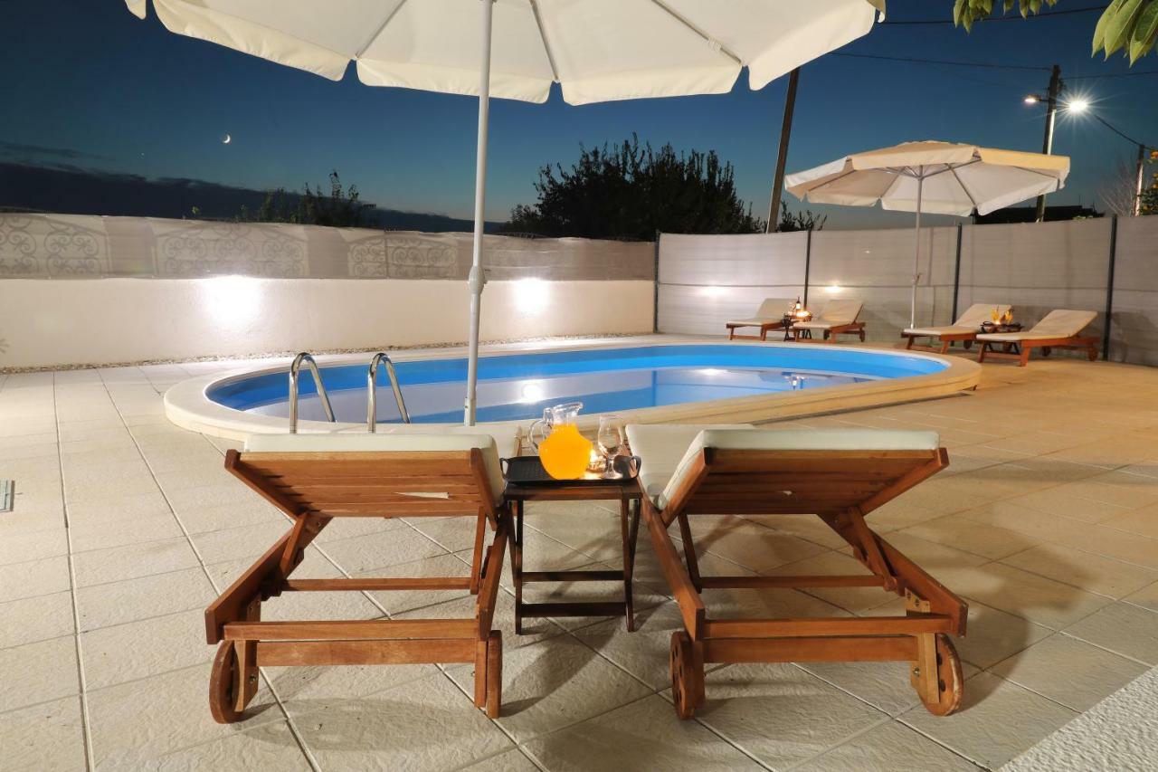 Hacienda Mia With Pool And Yacuzzi, Free Parking Villa Zadar Ngoại thất bức ảnh